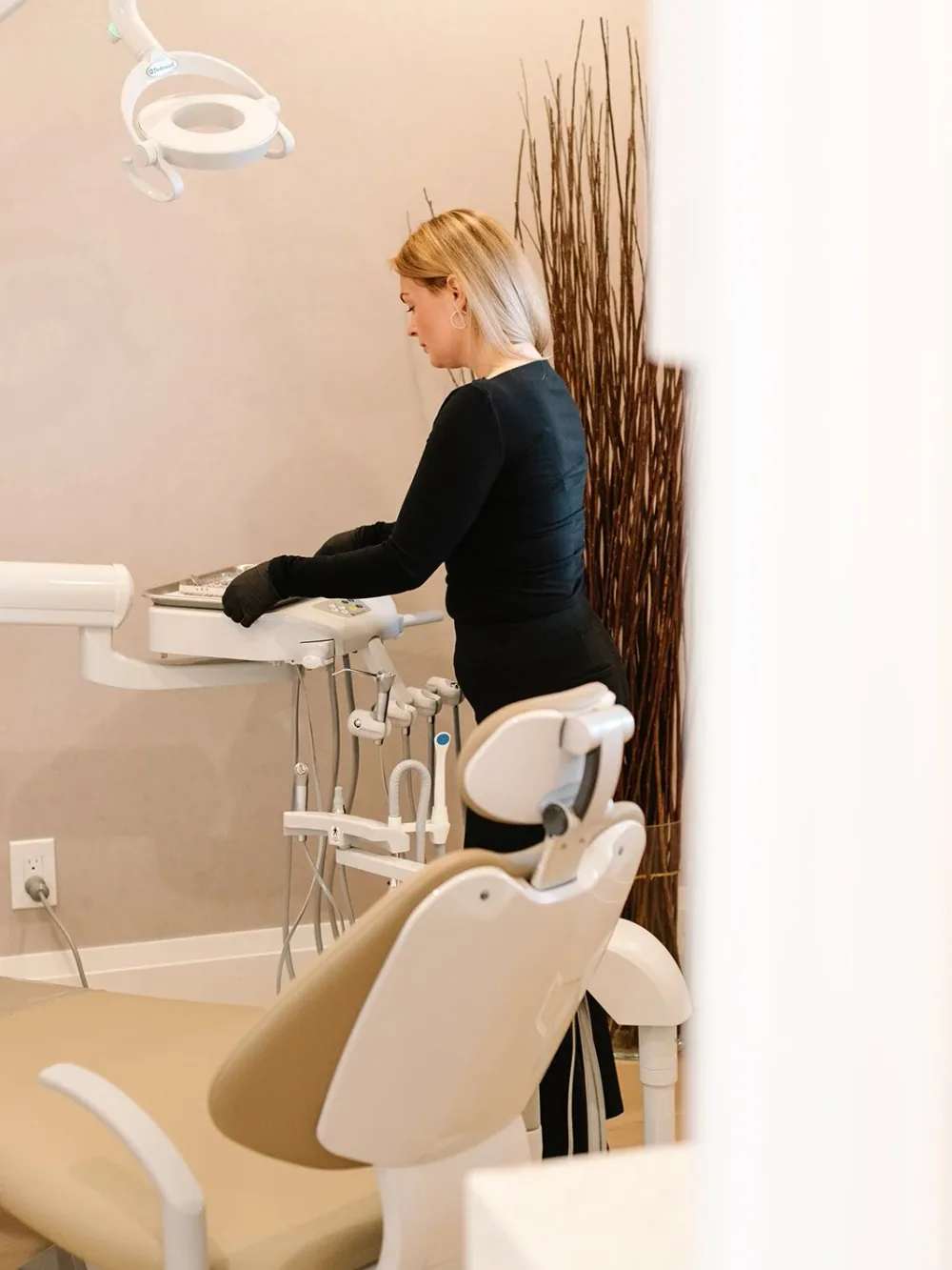 The Refine Dental Hygiene treatment room with a modern dental chair